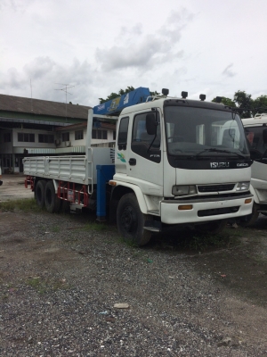อีซุซุ10ล้อ ติดเครน5ตัน3ปอก 195แรงม้า สนใจติดต่อ 097-3597899