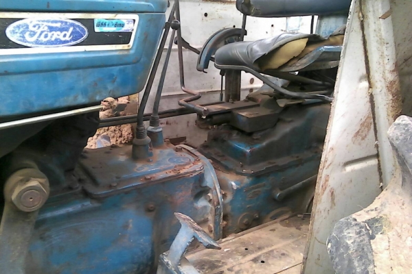 ขายรถไถFORD 6610เสื้อลายแท้ สภาพสวยพร้อมใช้ ติดต่อได้ คุณ อ๊อฟ พิจิตร 086-737-9991 ขายรถไถFORD 6610เสื้อลายแท้ สภาพสวยพร้อมใช้ ติดต่อได้ คุณ อ๊อฟ พิจิตร 086-737-9991