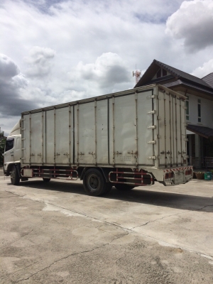 ฮีโน่เมกก้า ซีรี่500 6ล้อตู้ประตู10บาน 212แรงม้า สนใจติดต่อ 097-3597899