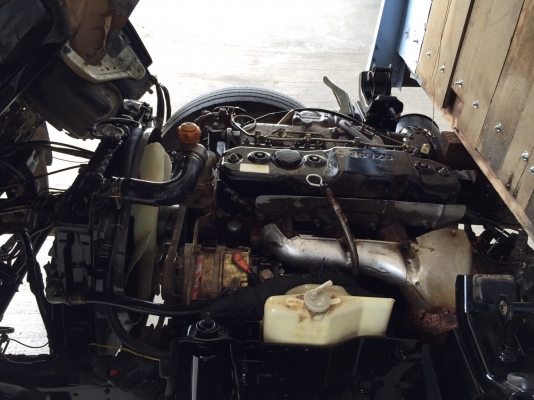 ขายISUZU 6ล้อ NKR.(รถห้าง) หัวการ์ตูนเครื่อง 110 เเรงพร้อมเเอร์ กระบะคาร์โก้พร้อมหลังคาลูกกรง ตะเเกรงรอบจดทะเบียนปี 2539(1996) กะบะวัดในยาว4.30เมตรกว้าง1.90เมตร สภาพพร้อมใช้งานใครต้องการไม่ผิดหวังราคา355,000บาทจัดไฟเเนนได้ทั่วประเทศดูรถได้ที่JJ.AUTOCAR 2