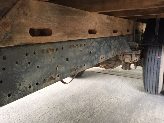 ขายISUZU 6ล้อ NKR.(รถห้าง) หัวการ์ตูนเครื่อง 110 เเรงพร้อมเเอร์ กระบะคาร์โก้พร้อมหลังคาลูกกรง ตะเเกรงรอบจดทะเบียนปี 2539(1996) กะบะวัดในยาว4.30เมตรกว้าง1.90เมตร สภาพพร้อมใช้งานใครต้องการไม่ผิดหวังราคา355,000บาทจัดไฟเเนนได้ทั่วประเทศดูรถได้ที่JJ.AUTOCAR 2