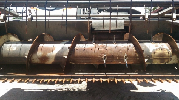 ขายรถเกียวข้าวคูโบต้า95พลัส++++รถปี55ราคาต่อรองได้สนใจติดต่ออาร์ม