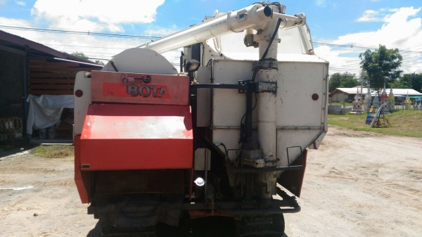 ขายรถเกียวข้าวคูโบต้า95พลัส++++รถปี55ราคาต่อรองได้สนใจติดต่ออาร์ม