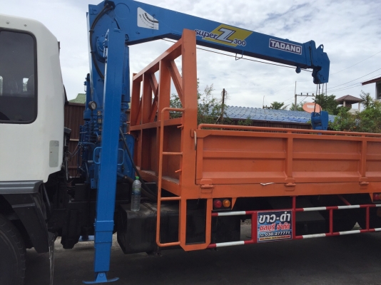 ฮีโน่ 6ล้อติดเครน 3ตัน4ปอก สนใจติดต่อ 097-3597899