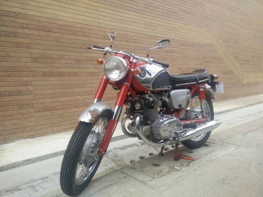 HONDA CB