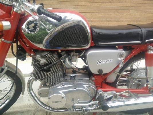 HONDA CB