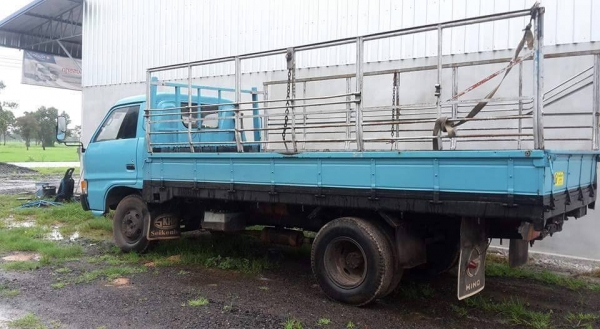 ขายรถ6ล้อ KS110แรง ยาว4.30เมตร เครื่องดี แคชซีสวย ยางดี สภาพพร้อมใช้งาน เอกสารถูกต้อง เล่มทะเบียนพร้อมโอน ราคา155,000 สนใจโทร 090-8588220คุณนะ 093-3258446คุณบิว หรือเข้าดูสินค้าอื่นๆได้ที่ www.narong2truck.com หรือ www.truck.in.th/498 หรือเพจFacebook ณรงค ขายรถ6ล้อ KS110แรง ยาว4.30เมตร เครื่องดี แคชซีสวย ยางดี สภาพพร้อมใช้งาน เอกสารถูกต้อง เล่มทะเบียนพร้อมโอน ราคา155,000 สนใจโทร 090-8588220คุณนะ 093-3258446คุณบิว หรือเข้าดูสินค้าอื่นๆได้ที่ www.narong2truck.com หรือ www.truck.in.th/498 หรือเพจFacebook ณรงค