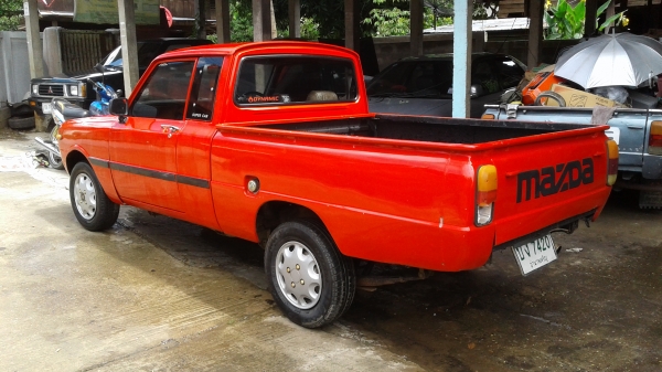 มาสด้า1300 สวยๆ