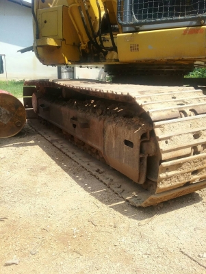 ขายรถแบคโฮ KOMATSU PC128US-2E1 เอกสารอินวอย 13300 ชม.ราคา 900000