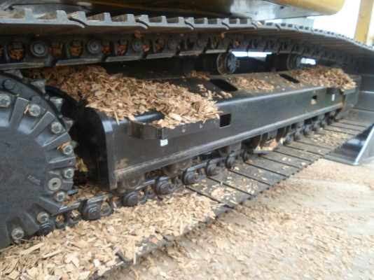 ขายรถแบคโฮ CAT 320 D เอกสารอินวอย 19000 ชม.ราคา 1850000 ขายรถแบคโฮ CAT 320 D เอกสารอินวอย 19000 ชม.ราคา 1850000