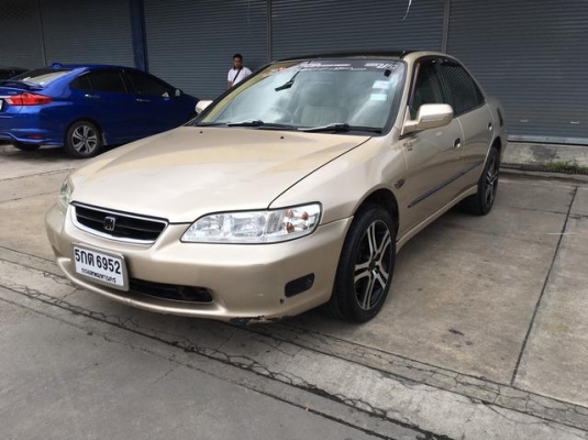 ***ขายครับ***honda accord ปี2000 2.3