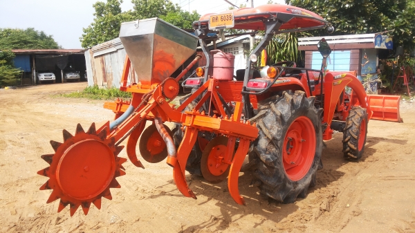 หางลากร้องอ้อยตัดสดหรือไฟไม่ก็ได้ครับใส่กับ36-45-47-50ได้ ตามรูปเลยครับส่งได้ครับ หางลากร้องอ้อยตัดสดหรือไฟไม่ก็ได้ครับใส่กับ36-45-47-50ได้ ตามรูปเลยครับส่งได้ครับ