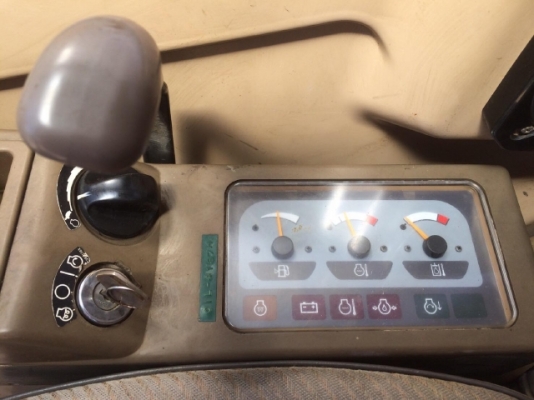 ขายรถแบคโฮ CAT 308B SR คอลโทรลสั้น รถนอกนำเข้าจากญี่ปุ่น สภาพสวยพร้อมใช้ มีVDOการทำงานครับ ขายรถแบคโฮ CAT 308B SR คอลโทรลสั้น รถนอกนำเข้าจากญี่ปุ่น สภาพสวยพร้อมใช้ มีVDOการทำงานครับ