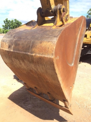 ขายรถแบคโฮ CAT 308B SR คอลโทรลสั้น รถนอกนำเข้าจากญี่ปุ่น สภาพสวยพร้อมใช้ มีVDOการทำงานครับ ขายรถแบคโฮ CAT 308B SR คอลโทรลสั้น รถนอกนำเข้าจากญี่ปุ่น สภาพสวยพร้อมใช้ มีVDOการทำงานครับ