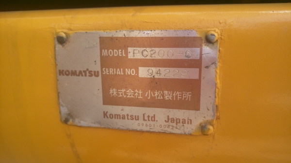 รถแบคโฮร สภาพสวยพร้อมใช้งาน PC200-6