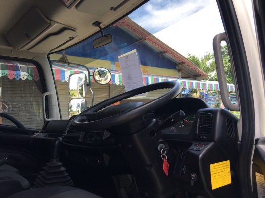 ขาย 6 ล้อ ฮีโน่ เมก้า 150 แรง ตู้เย็นปี 56  ยาว 4.3 ม. สภาพสวย วิ่งน้อย จัดแนนท์ได้ครับ สนใจติดต่อ 081-9420141  ,  081-5715326