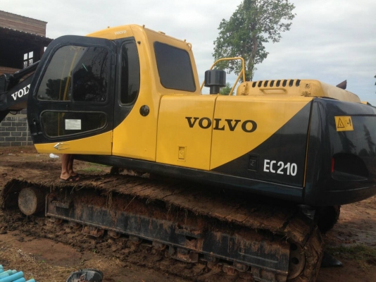 ขาย VOLVO ES210LC สภาพสวยพร้อมใช้ ราคาต่อรองได้ ติดต่อได้ คุณ อ๊อฟ พิจิตร 086-737-9991 ขาย VOLVO ES210LC สภาพสวยพร้อมใช้ ราคาต่อรองได้ ติดต่อได้ คุณ อ๊อฟ พิจิตร 086-737-9991