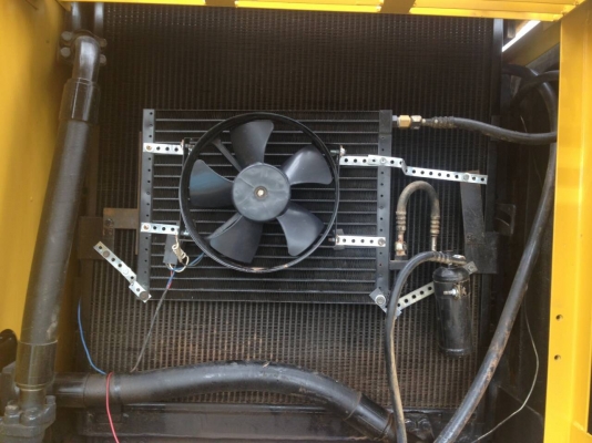 ขาย VOLVO ES210LC สภาพสวยพร้อมใช้ ราคาต่อรองได้ ติดต่อได้ คุณ อ๊อฟ พิจิตร 086-737-9991 ขาย VOLVO ES210LC สภาพสวยพร้อมใช้ ราคาต่อรองได้ ติดต่อได้ คุณ อ๊อฟ พิจิตร 086-737-9991