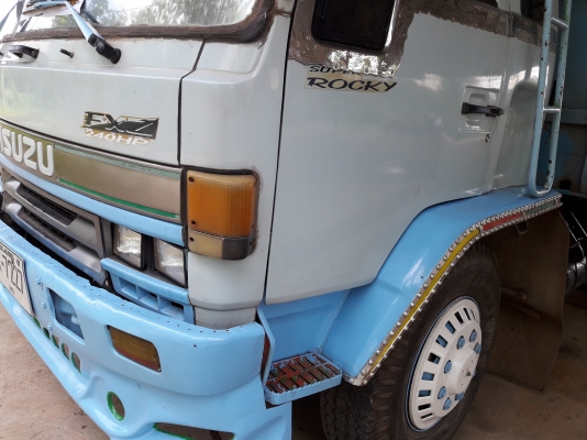 ขายด่วนรถสิบล้อร็อคกี้เครือง175แรงดั้มเพลาพาวเวอรทิฟฟี่