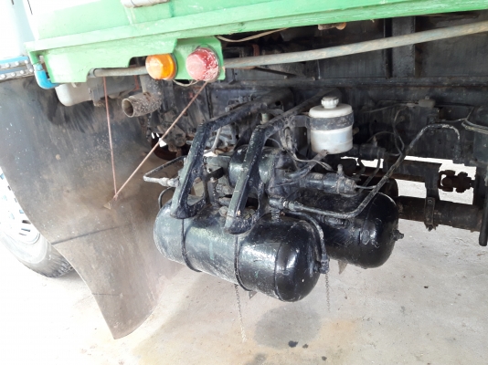 ขายด่วนรถสิบล้อร็อคกี้เครือง175แรงดั้มเพลาพาวเวอรทิฟฟี่