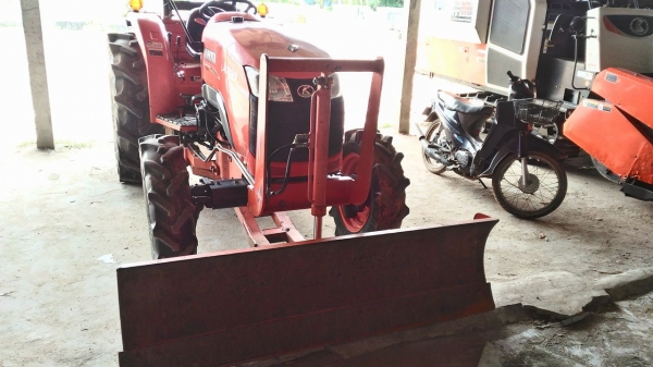 ขายรถไถคูโบต้าL4708ราคาต่อรองได้สนใจติดต่อครับ0811851200 ขายรถไถคูโบต้าL4708ราคาต่อรองได้สนใจติดต่อครับ0811851200