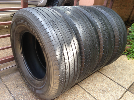 ยาง Bridgestone 265 70 16 ปี14 ราคาไม่แพง