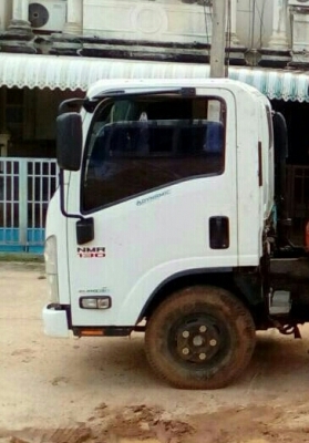 ขายแล้วครับ หกล้อ อีซูซุ NMR130ปี53ช่วงสั้นยาว3.20(ขายแต่รถ"ไม่รวมเครน)รถสภาพดีหัวบางเดิมใช้งานประจำ ทะเบียนพร้อมโอน ช่วงล้อต่อดั้ม ครับ