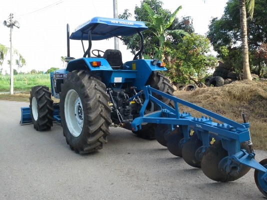 ขาย 7840 นิวฮอแลน เกืยร 12&times;12 ธรรมดาพร้อมทะเบืยน