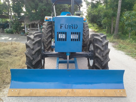 ขาย 7840 นิวฮอแลน เกืยร 12&times;12 ธรรมดาพร้อมทะเบืยน