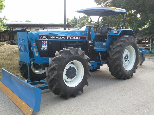 ขาย 7840 นิวฮอแลน เกืยร 12&times;12 ธรรมดาพร้อมทะเบืยน