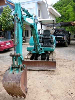 KOMATSU 25-7  ขนาดPC-25 (คอลโทนน้ำมัน) รถเก่านอกแท้ มีเอกสาร(มีVDOชม)☎️สนใจติดต่อ 085-5632278 (ราคาต่อรองได้)