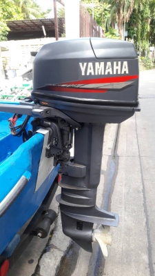 เรือไฟเบอร์ 3 ลอน 13 ฟุต พร้อมเครื่อง YAMAHA 30 แรง