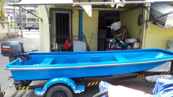 เรือไฟเบอร์ 3 ลอน 13 ฟุต พร้อมเครื่อง YAMAHA 30 แรง