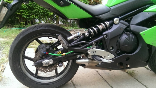 นินจา650ccเครื่องยังสดๆครับปลาย2011ภาษีเต็มเอกสารพร้อมโอน เลขสวยๆครับ