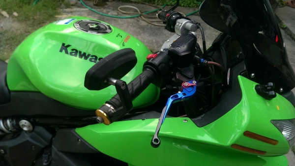 นินจา650ccเครื่องยังสดๆครับปลาย2011ภาษีเต็มเอกสารพร้อมโอน เลขสวยๆครับ