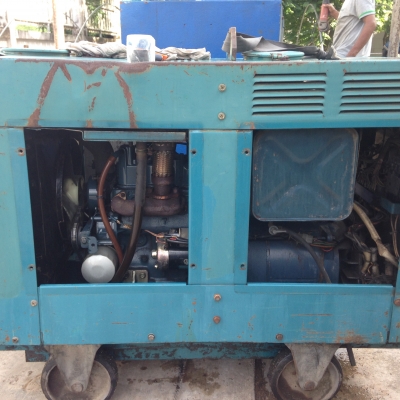 ขายตู้เชื่อมไฟสนามและไฟ200/100 EDW 260SR 7.5KWเก่านอกครับ