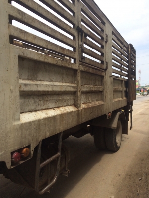 รถดั้มหกล้อยี่ห้อฮีโน่. เครื่องWO6E. 165แรง FC3W ดั้มคอกสูงยาว5.30ม