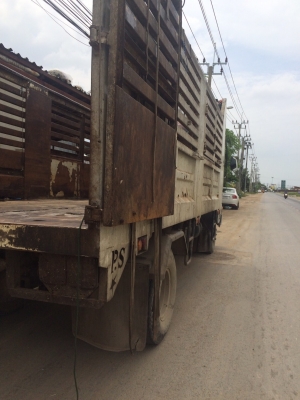 รถดั้มหกล้อยี่ห้อฮีโน่. เครื่องWO6E. 165แรง FC3W ดั้มคอกสูงยาว5.30ม