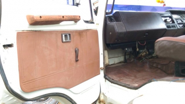 ขายรถบรรทุกสิบล้อดัมพ์ Hino F18 เครื่อง HO7D-195 แรง 2 เพลา รถสวยพร้อมใช้งาน ทะเบียนพร้อม ขายรถบรรทุกสิบล้อดัมพ์ Hino F18 เครื่อง HO7D-195 แรง 2 เพลา รถสวยพร้อมใช้งาน ทะเบียนพร้อม