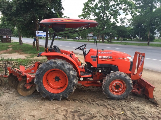 รถไถ36แรงพร้อมอุปกรณ์