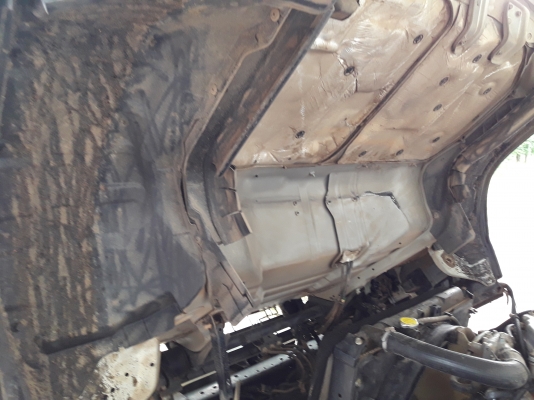 ขายด่วน รถ 6 ล้อ NQR เครื่อง 175 แรงปี 50 รถตู้ประตู 4 ยาว 5.50 ม. ขายด่วน รถ 6 ล้อ NQR เครื่อง 175 แรงปี 50 รถตู้ประตู 4 ยาว 5.50 ม.