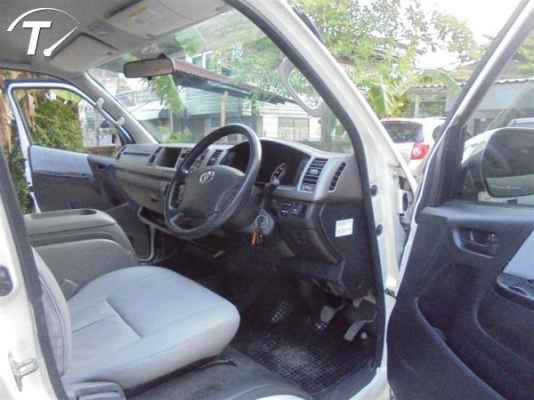 toyota ventury 2.7 v ตัวท็อป ออโต้ abs airbag ปี2006 ไฟฟ้า พาวเวอร์ เบาะหนัง สภาพสวยๆเดิมๆไม่เคยชน ไม่เคยติดแก็ส ราคาต่อรองได้จ้า