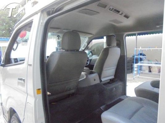 toyota ventury 2.7 v ตัวท็อป ออโต้ abs airbag ปี2006 ไฟฟ้า พาวเวอร์ เบาะหนัง สภาพสวยๆเดิมๆไม่เคยชน ไม่เคยติดแก็ส ราคาต่อรองได้จ้า