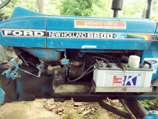 ขายรถไถ ฟอร์ด 68 แรงม้าเพลาเดียว ใบมีดดันหน้า 3 จาน ที่พรวนดิน ไม่มีเอกสาร ราคา 190000