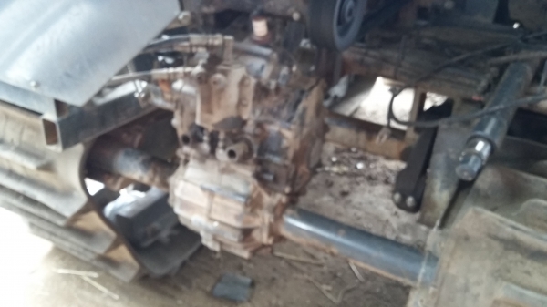 ขายรถเกี่ยวนวดคูโบต้า DC95GM