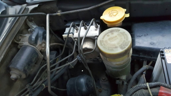 รถมือเดียว 2500SLX ตัวท็อปสุด ไฟซีนอน ใช้น้อย เข้าศูนย์ตลอด รถมือเดียว 2500SLX ตัวท็อปสุด ไฟซีนอน ใช้น้อย เข้าศูนย์ตลอด