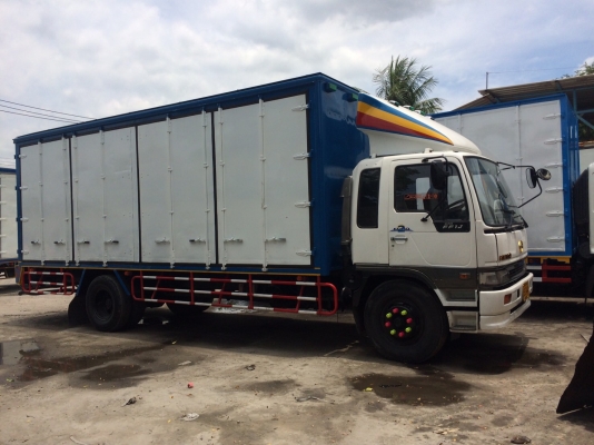 ขาย Hino FF1J 6 ล้อ ตู้10 บาน เครื่อง jo8c 210 แรง รถห้างเดิมๆ