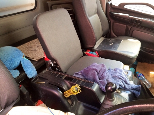 ขายด่วน  รถสิบล้อพ่วง แม่-ลูก  HINO MEGA 380 ปี 57  วิ่งแสนกว่าโล   สภาพดีมาก   พร้อมใช้งาน  เอกสารพร้อม