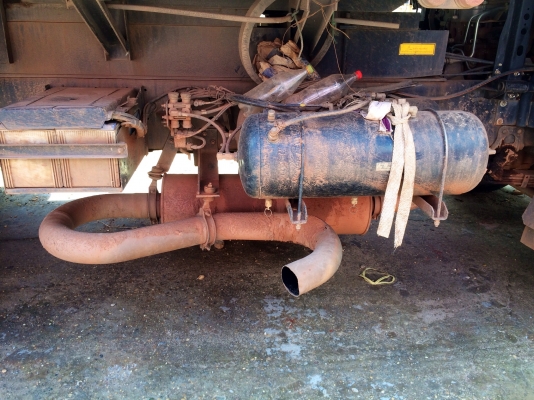 ขายด่วน  รถสิบล้อพ่วง แม่-ลูก  HINO MEGA 380 ปี 57  วิ่งแสนกว่าโล   สภาพดีมาก   พร้อมใช้งาน  เอกสารพร้อม