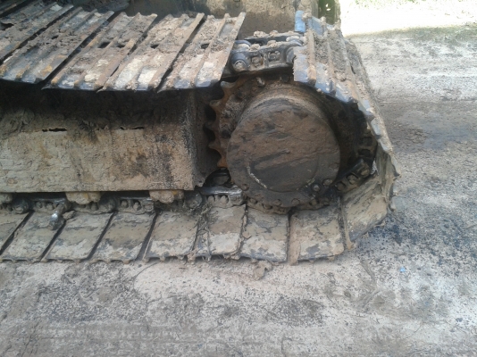 ขายด่วน HITASHI EX200-2 ไฟฟ้าอยู่ตัดมอเตอร์คันเร่ง เครื่องปั้มดี เอวแน่น โซ่ไม่สวย เอกสารใบอินวอยซ์